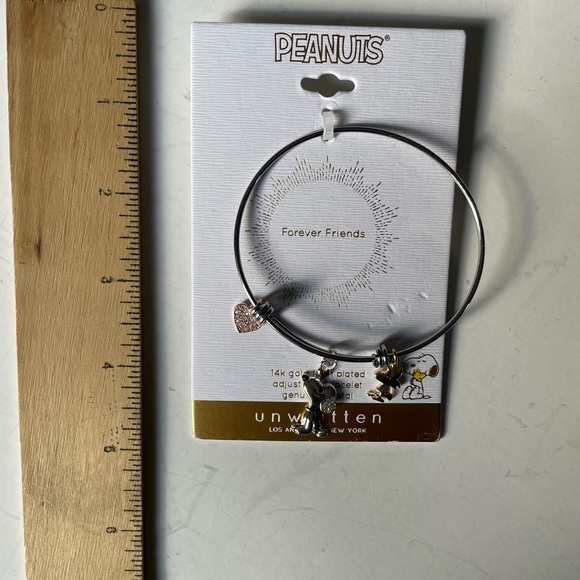 Unwritten Peanuts Forever Friends 14k gold flash plated adjustable bracelet - Picture 3 of 6